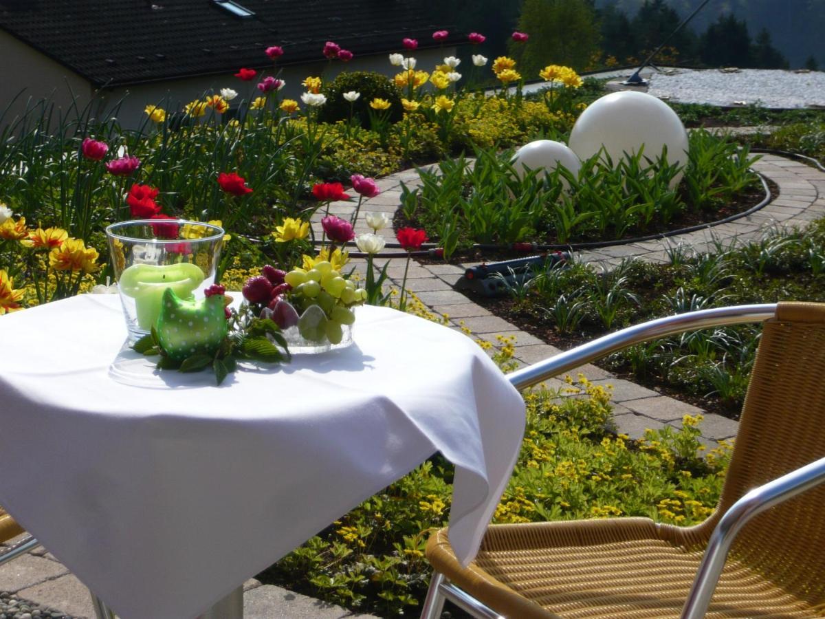 באד ליבנצל Hotel Hochwald מראה חיצוני תמונה